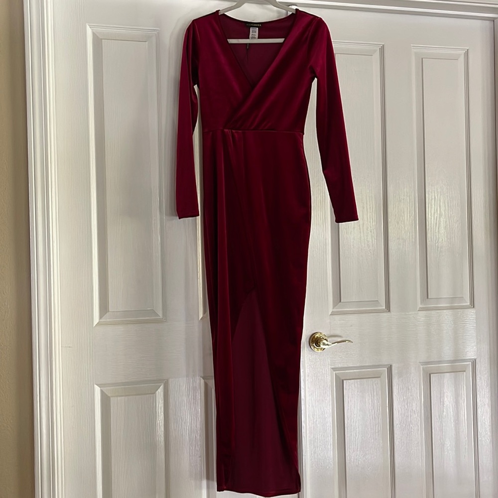 J Lux label res velvet dress